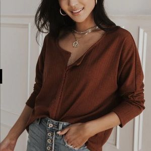 Bohme Scoop Neck Clasp Top in Brick